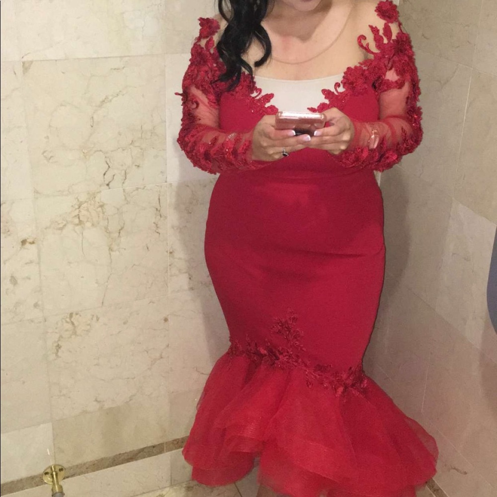Tarik Ediz red dress fits more like US 8